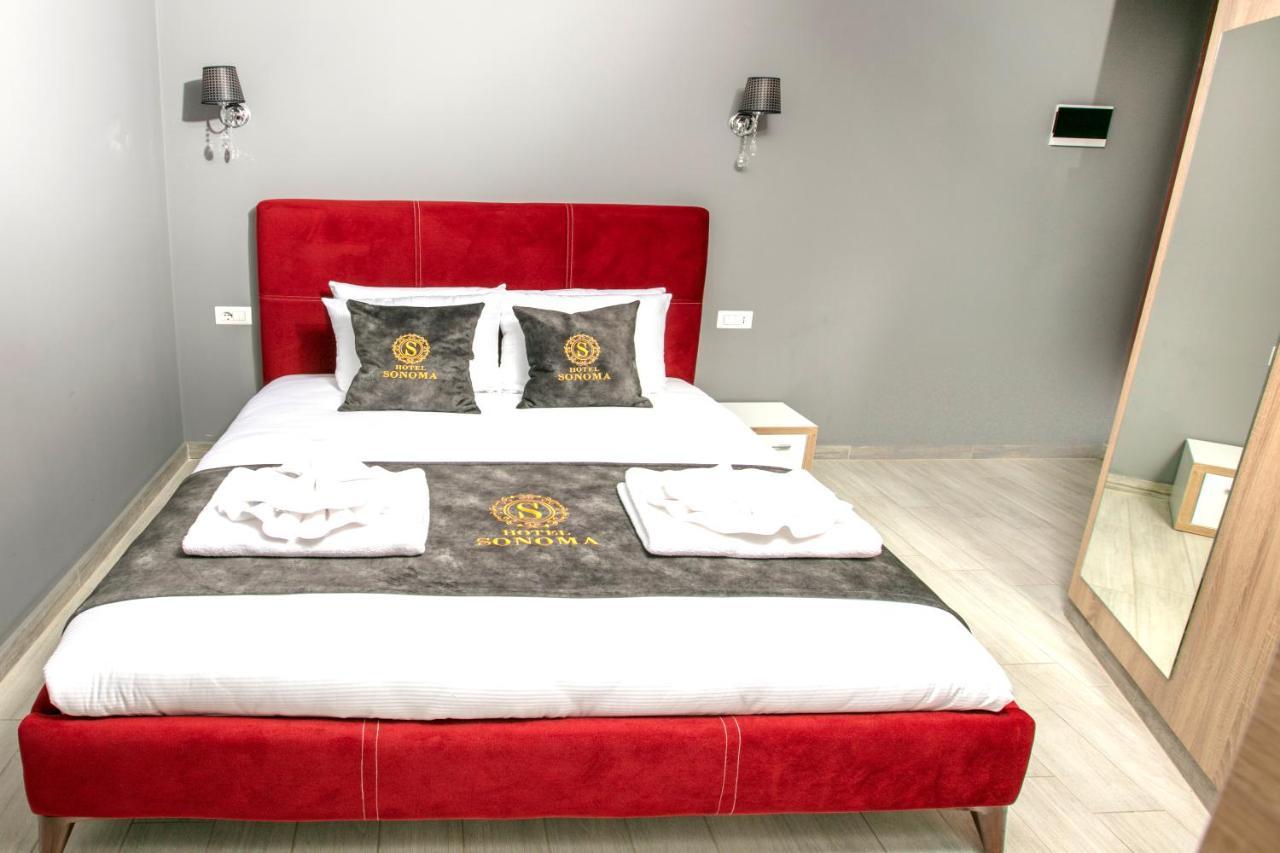 Hotel Sonoma Kosovo Polje Екстер'єр фото