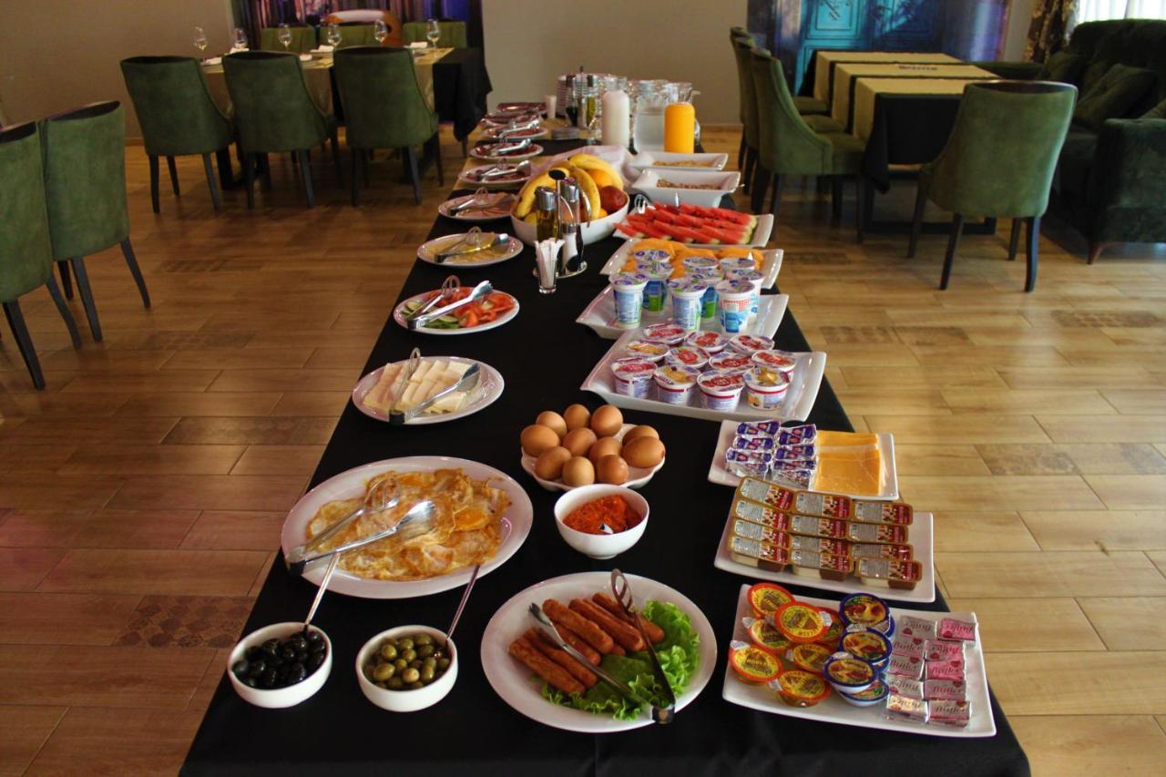 Hotel Sonoma Kosovo Polje Екстер'єр фото