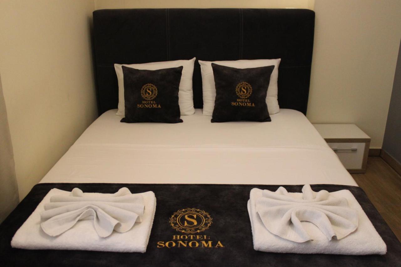 Hotel Sonoma Kosovo Polje Екстер'єр фото