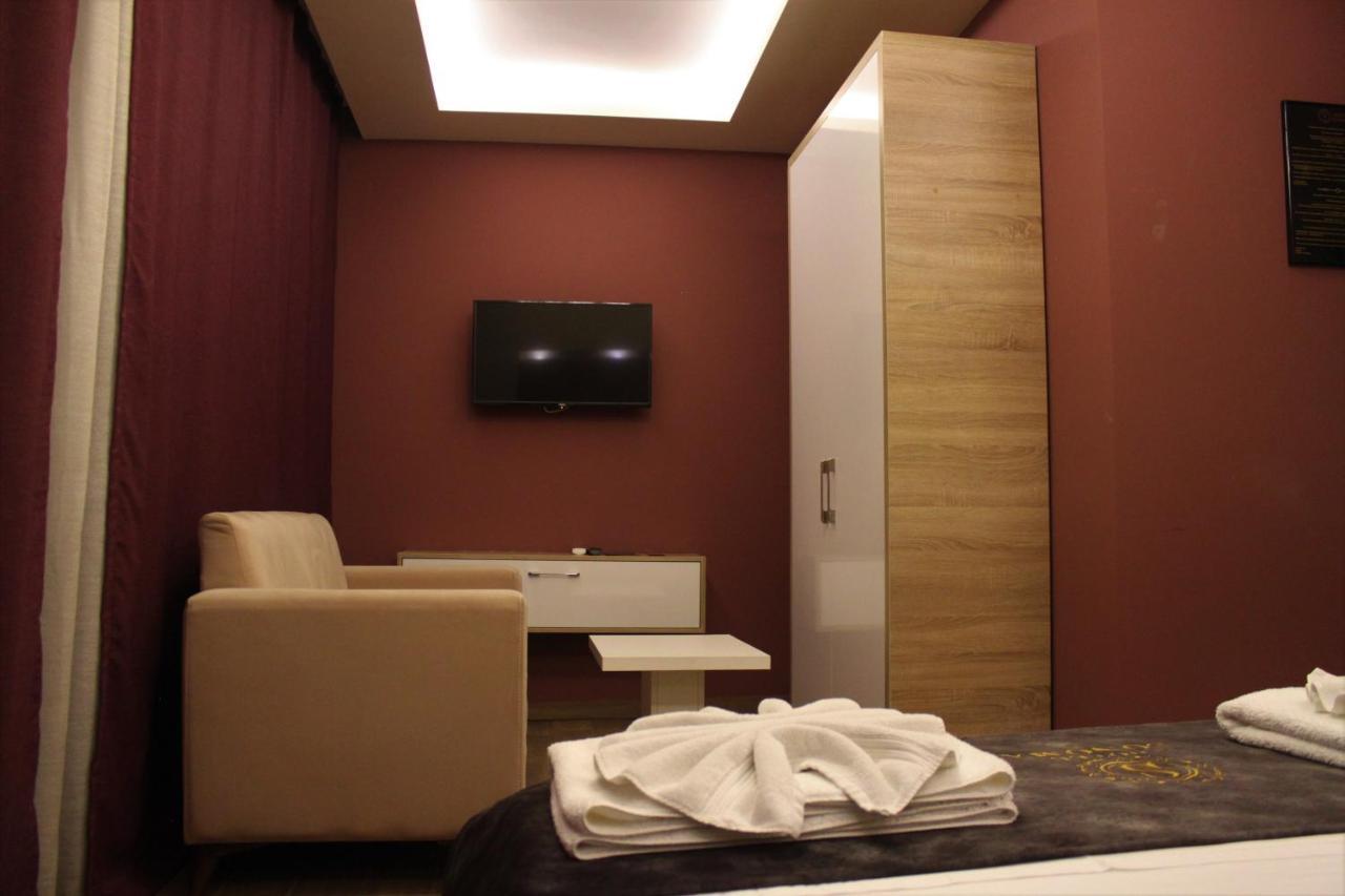Hotel Sonoma Kosovo Polje Екстер'єр фото